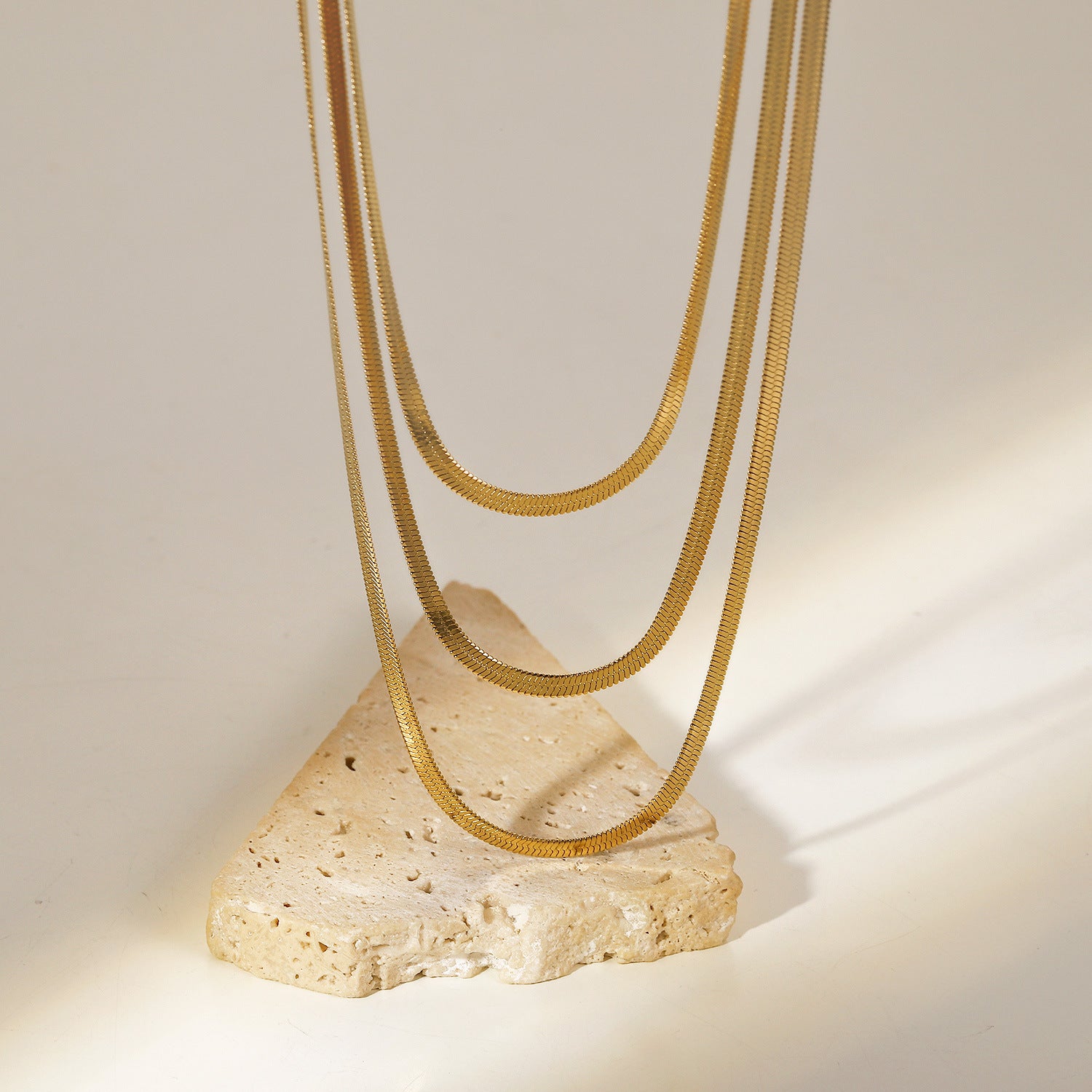 COLLAR