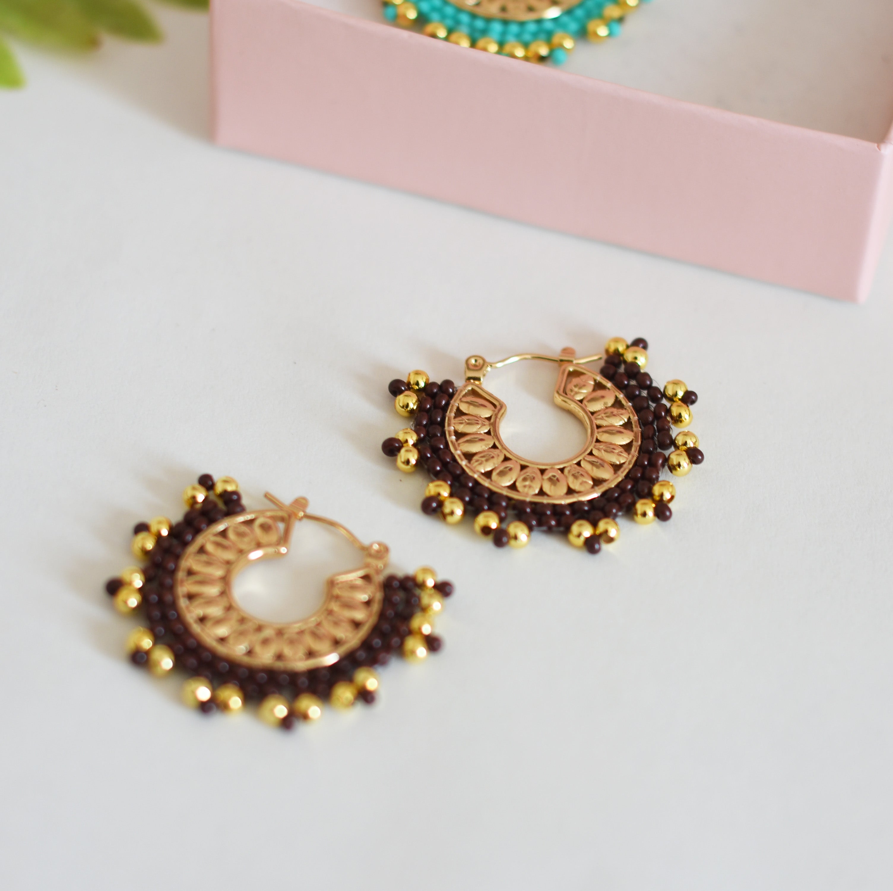 ARETES VANIA